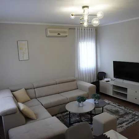 Daire Center Tiran